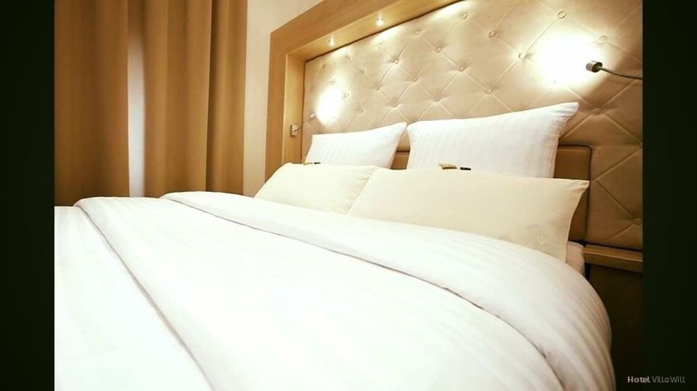 Hotel Villa Will Altwarmbuchen ภายนอก รูปภาพ