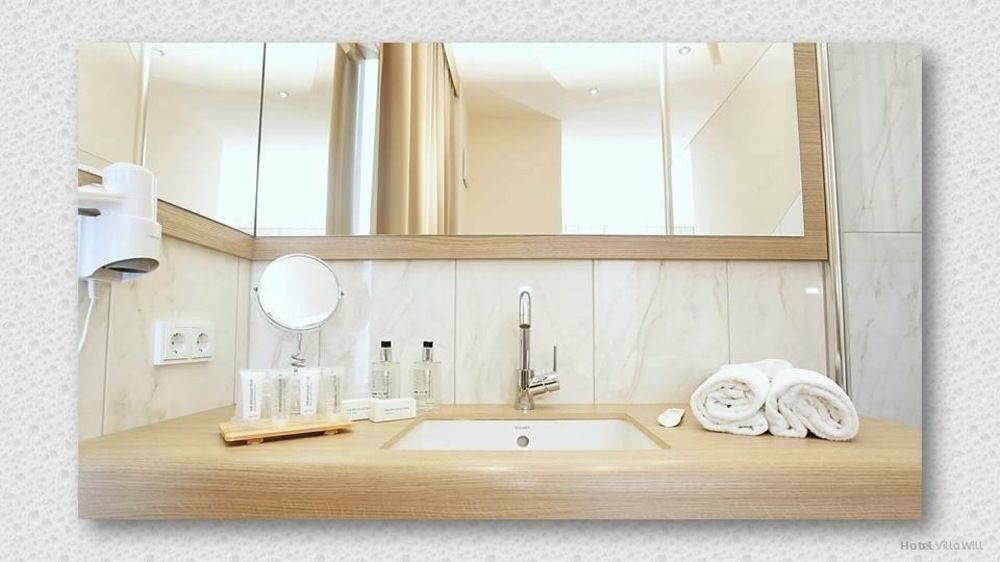 Hotel Villa Will Altwarmbuchen ภายนอก รูปภาพ